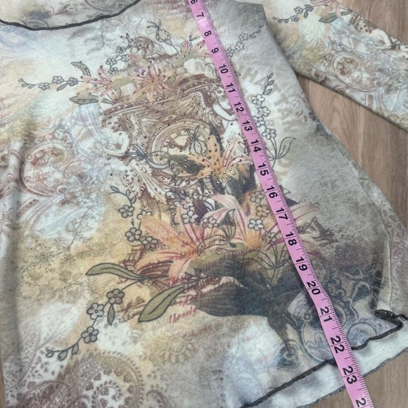 Vintage 2000s Women's 3/4 Sleeve Top - Dreamy Bling Birds & Florals Size S/M - Picture 7 of 7